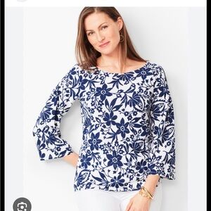 Talbots Pintuck floral Shoulder top. Women’s large bell sleeves